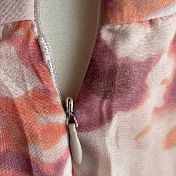 LC LAUREN CONRAD BEAUTIFUL FLOWY FLORAL DRESS IN BLUSH COLORS, SZ. 8 - Picture 12 of 13
